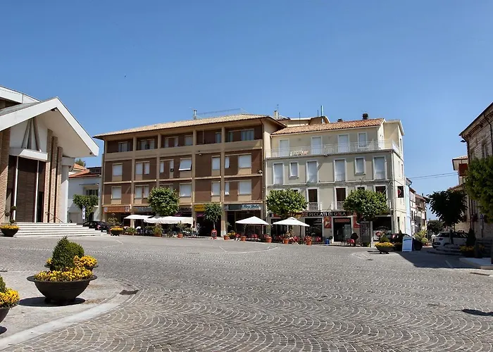 Viverenumana La Tua Casa In Centro A Pochi Passi Dal Mare Διαμέρισμα