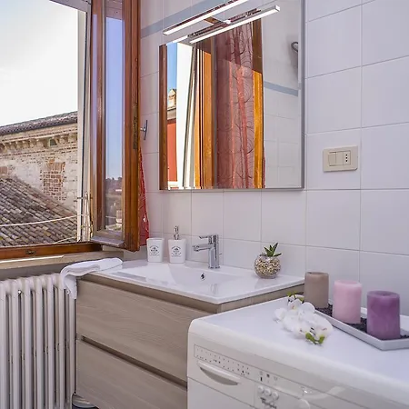 Viverenumana La Tua Casa In Centro A Pochi Passi Dal Mare Lejlighed Numana