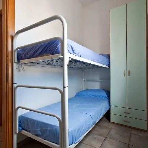 아파트 Viverenumana La Tua Casa In Centro A Pochi Passi Dal Mare